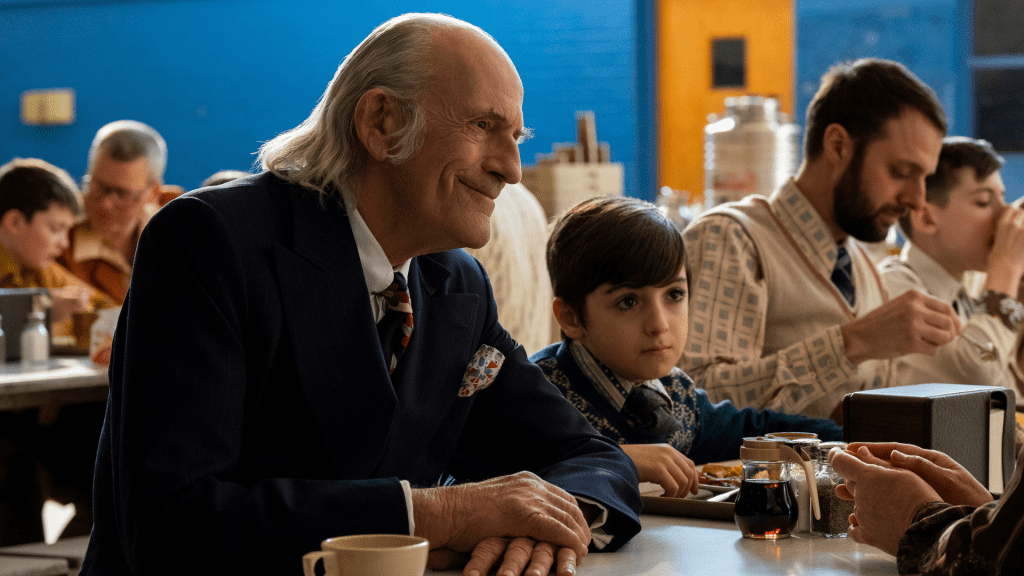 Critique « The Tender Bar (Le Bar de la tendresse) » (2022) : Mon Oncle Ben (Affleck) ! - ScreenTune