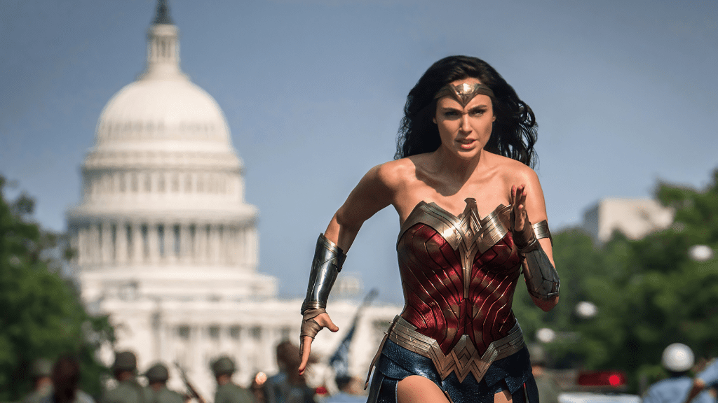 Critique « Wonder Woman 1984 » (2020) : Un pari risqué ! - ScreenTune