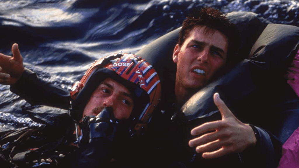 Critique « Top Gun » (1986) : Take my breath away ! - ScreenTune