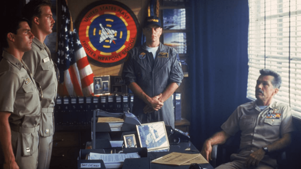 Critique « Top Gun » (1986) : Take my breath away ! - ScreenTune