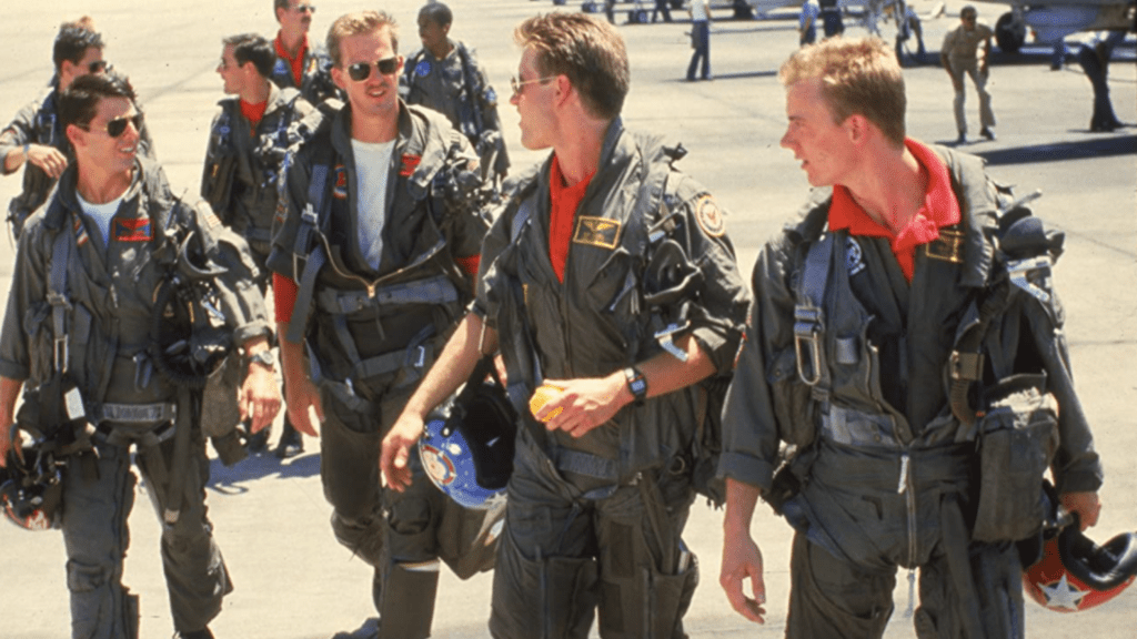 Critique « Top Gun » (1986) : Take my breath away ! - ScreenTune