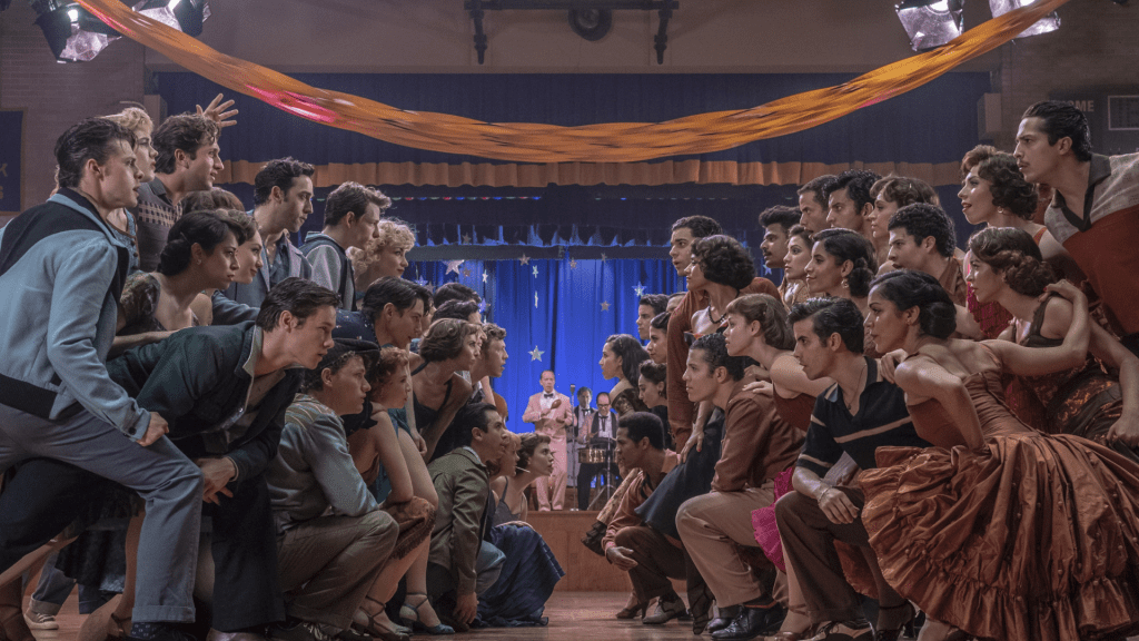 Critique « West Side Story » (2021) : Steven est désormais sur l’Olympe du 7ème Art - ScreenTune