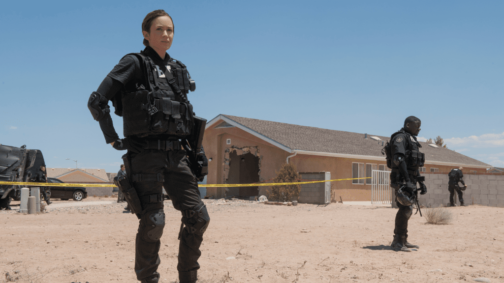 Critique « Sicario » (2015) : Cartel Fever ! - ScreenTune