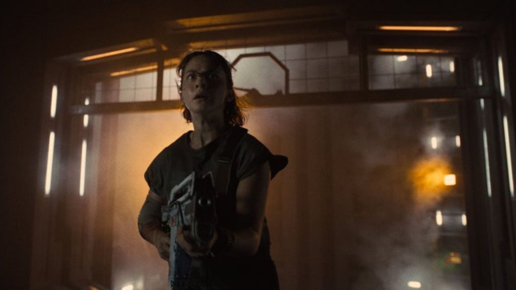 Critique de « Alien : Romulus » (2024) : Un Retour au Cœur de l'Horreur ? - ScreenTune